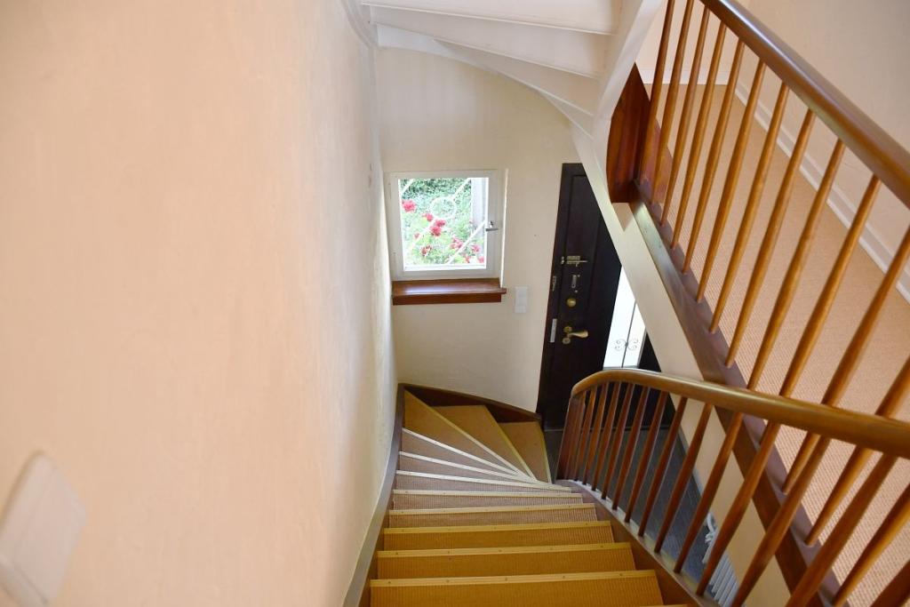 Treppe zum Obergeschoss