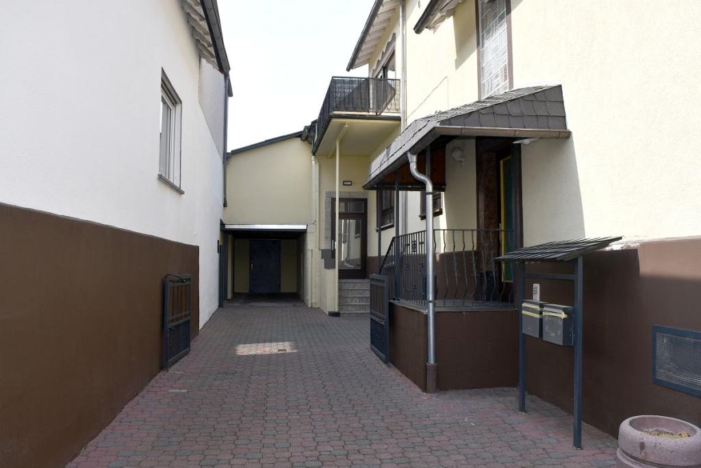 Innenhof, weitere Zugänge