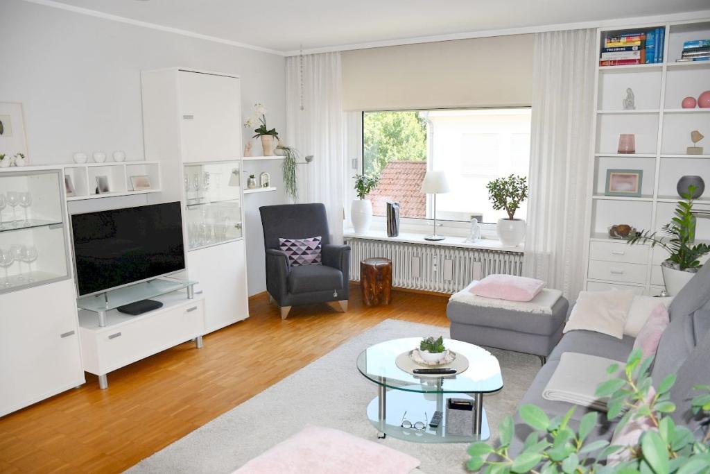 Wohnung OG - Wohnen mit Balkonzugang