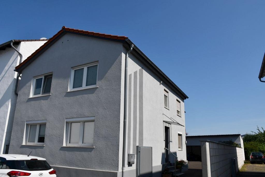 Hausansicht Straßenseite