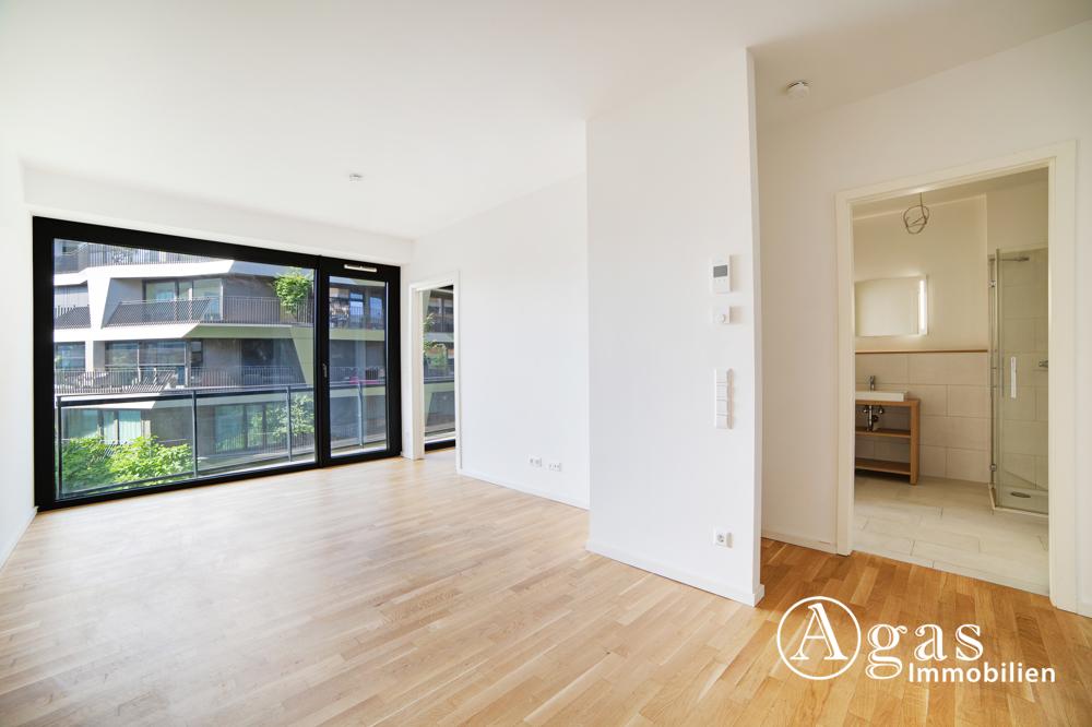 Helle 2 Zimmer Wohnung mit ca. 41m², EBK, Balkon und Fußbodenheizung in Berlin-Mitte! - Photo 2