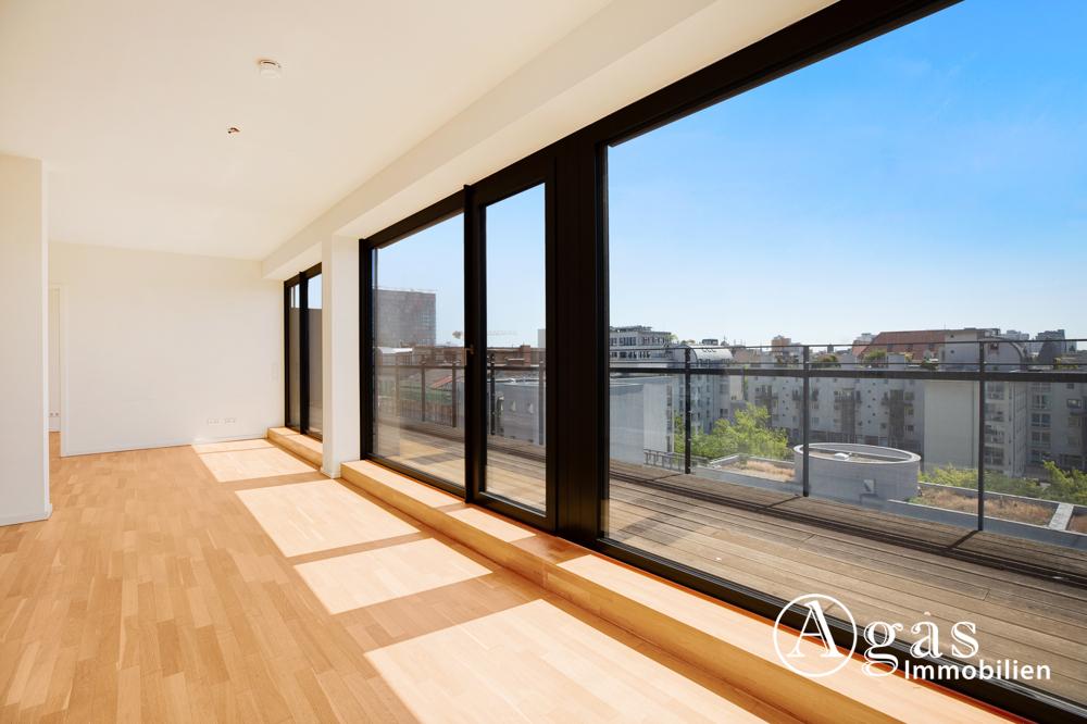 DACHGESCHOSS! Premium 2 Zimmer Wohnung mit ca. 67m², EBK und großem Balkon in Mitte! - Photo 2