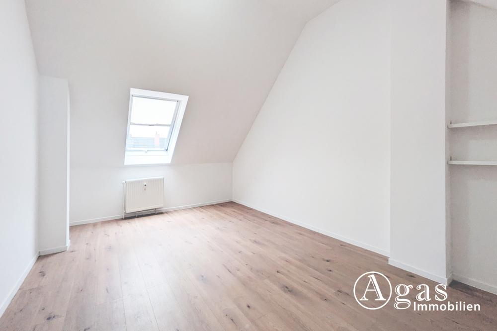 Zimmer 1 OG