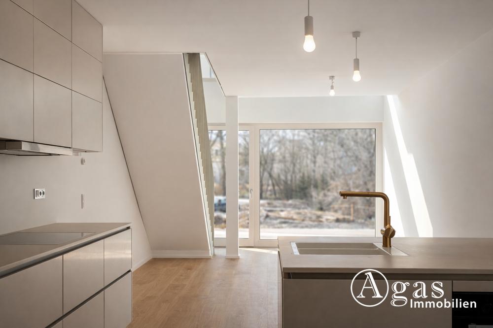ERSTBEZUG! Stilvolle 3-Zimmer-Maisonettewohnung mit Garten in Wedding - Photo 1