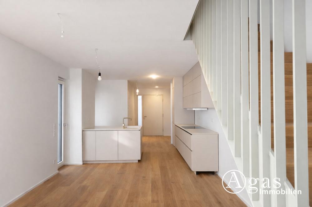 ERSTBEZUG! Stilvolle 3-Zimmer-Maisonettewohnung mit Garten in Wedding - Photo 3