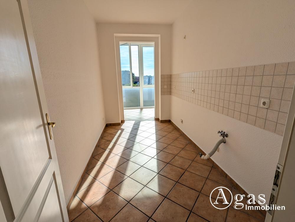 Familienfreundliche 3-Zimmer-Wohnung mit Wintergarten in Bahnhofsnähe - Foto 2
