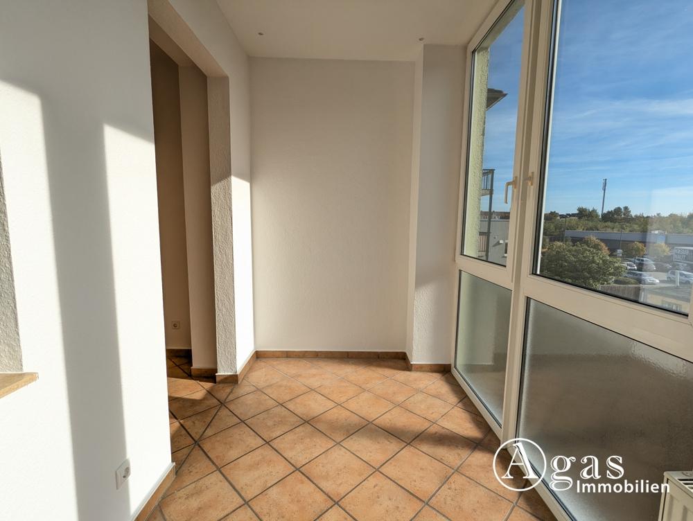 Familienfreundliche 3-Zimmer-Wohnung mit Wintergarten in Bahnhofsnähe - Foto 4