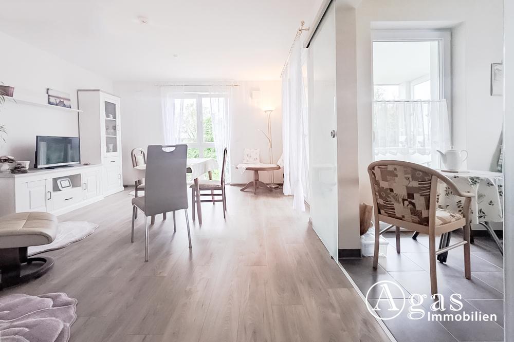 Helle 3-Zimmer-Wohnung in Seenähe mit Balkon, Fahrstuhl und Stellplatz in Strausberg - Photo 1