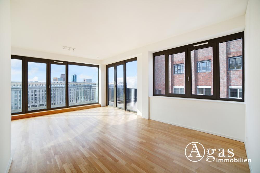 Dachgeschoss! Luxuriöse 3 Zimmer Wohnung mit ca. 88m², EBK und Skyline-View in Mitte - Photo 3