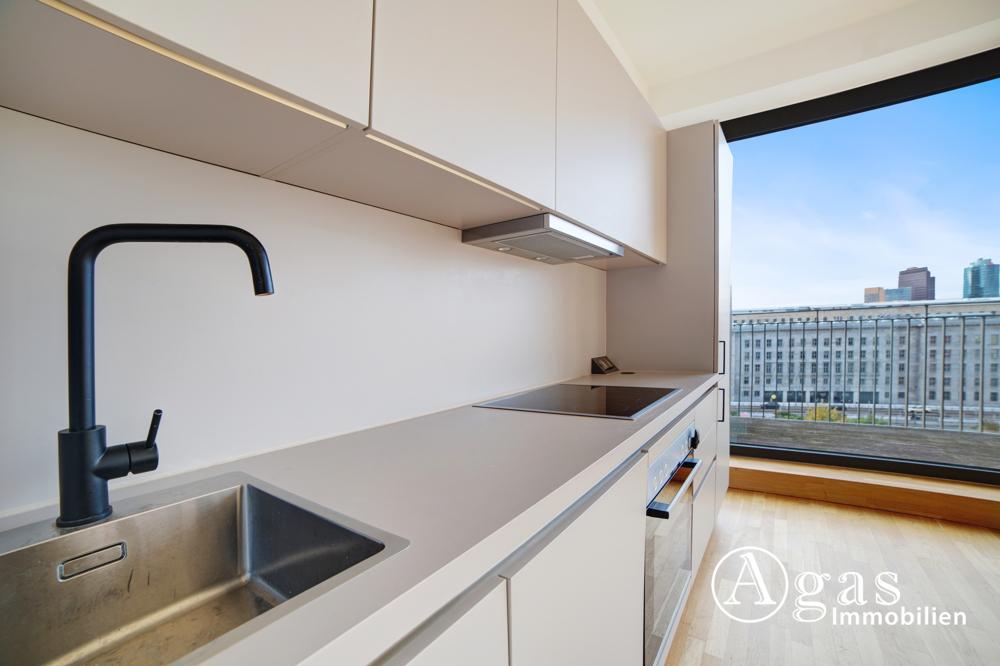 Dachgeschoss! Luxuriöse 3 Zimmer Wohnung mit ca. 88m², EBK und Skyline-View in Mitte - Photo 5