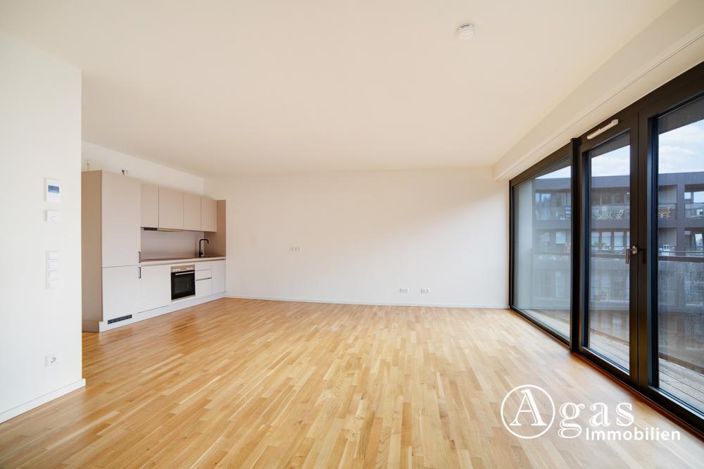 Große und helle 2 Zimmer Wohnung mit 2 Balkons, ca. 67 m², EBK und Concierge in Mitte - Photo 5