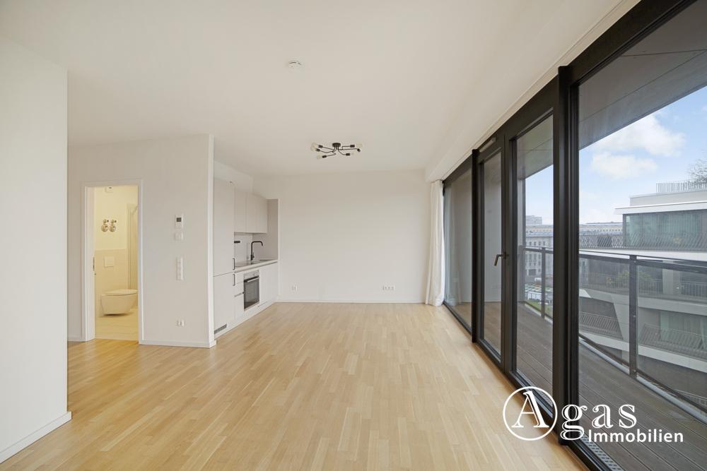 DACHGESCHOSS mit Weitblick! 2 Zimmer Wohnung mit ca. 62 m², EBK und Privat-Gym in Berlin-Mitte! - Photo 1