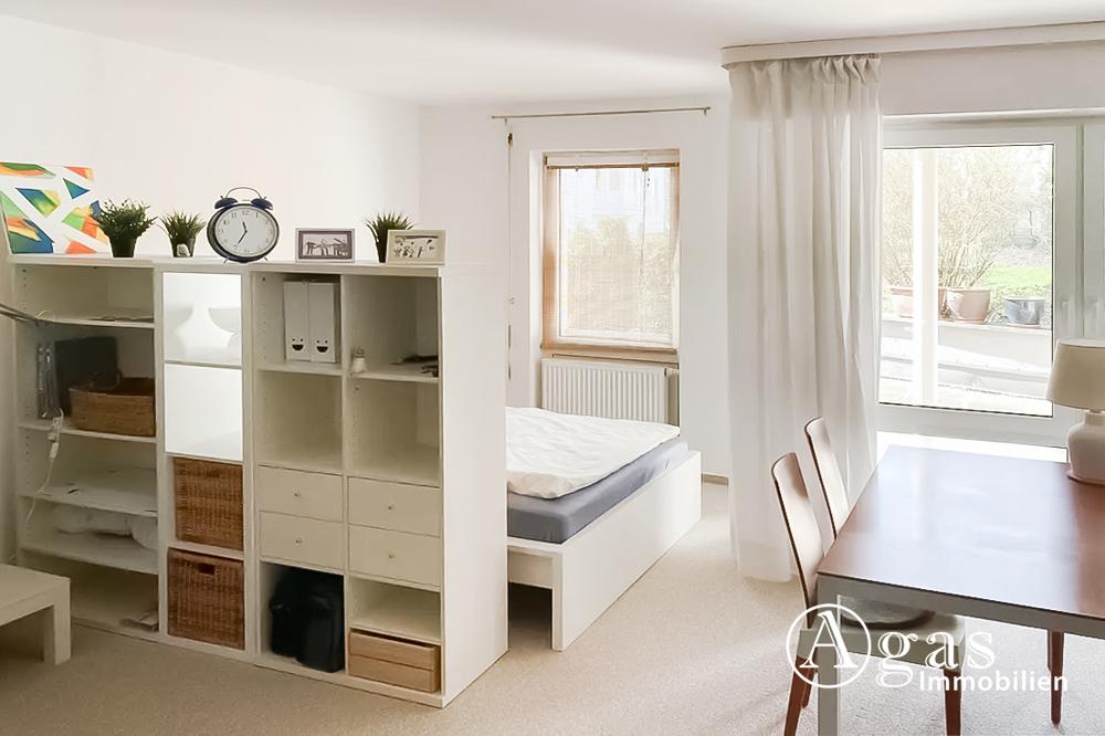 In Seenähe: 1-Zimmer-Erdgeschosswohnung mit 2 Terrassen und TG-Stellplatz in Kleinmachnow - Foto 1