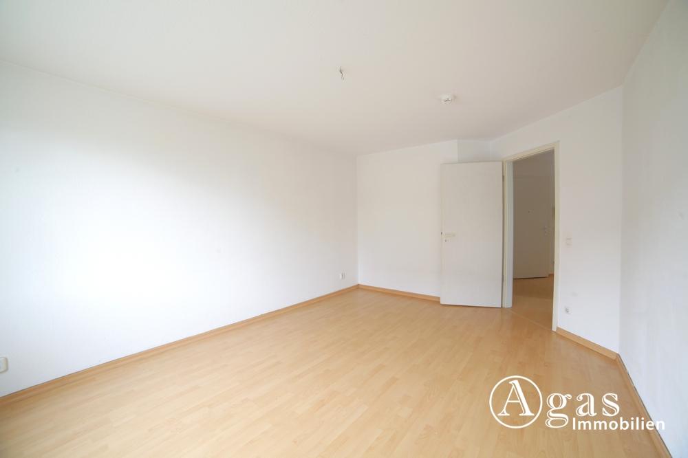 Lichtdurchflutete 3-Zi.-Wohnung mit Tiefgaragenstellplatz zu vermieten - Photo 1