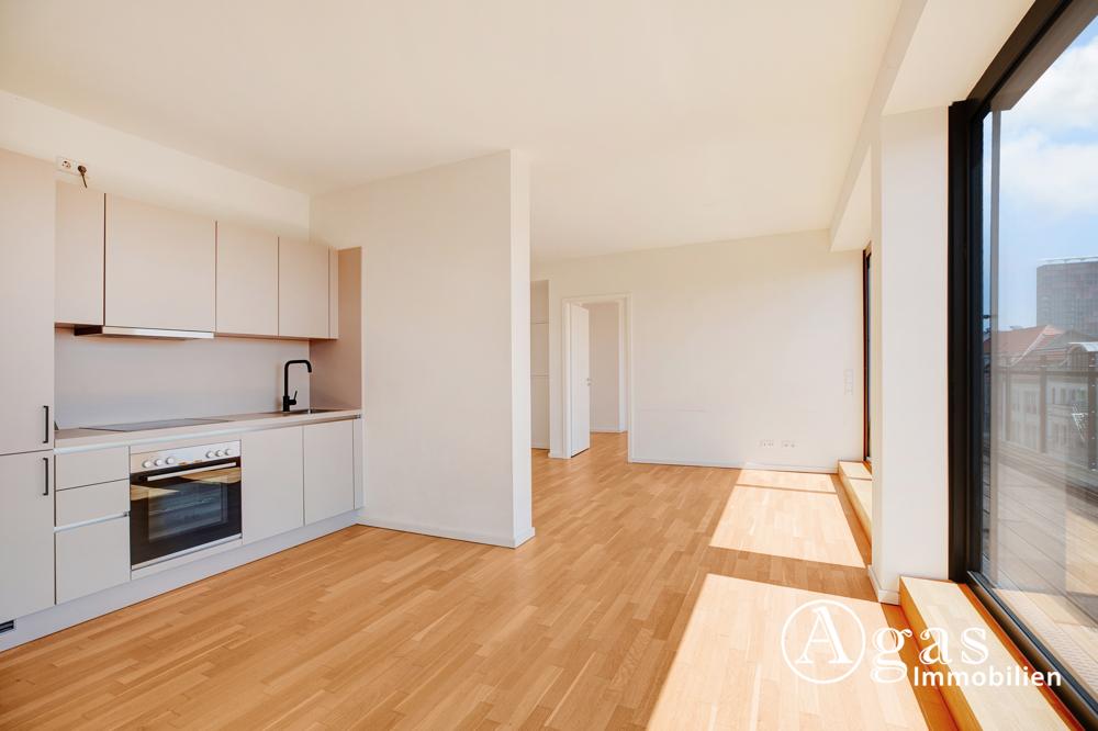 Lichtdurchflutete 2 Zimmer Wohnung mit ca. 67m², EBK und großem Balkon in Berlin-Mitte! - Photo 3