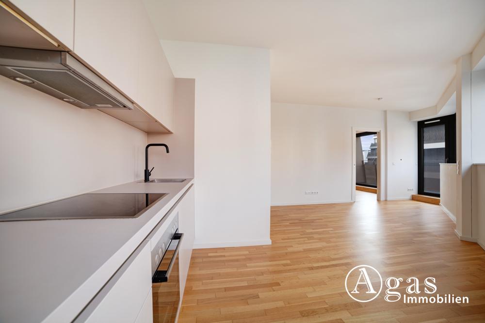 Sehr helle 2 Zimmer Wohnung mit ca. 54m², EBK und Balkon in Berlin-Mitte! - Photo 2