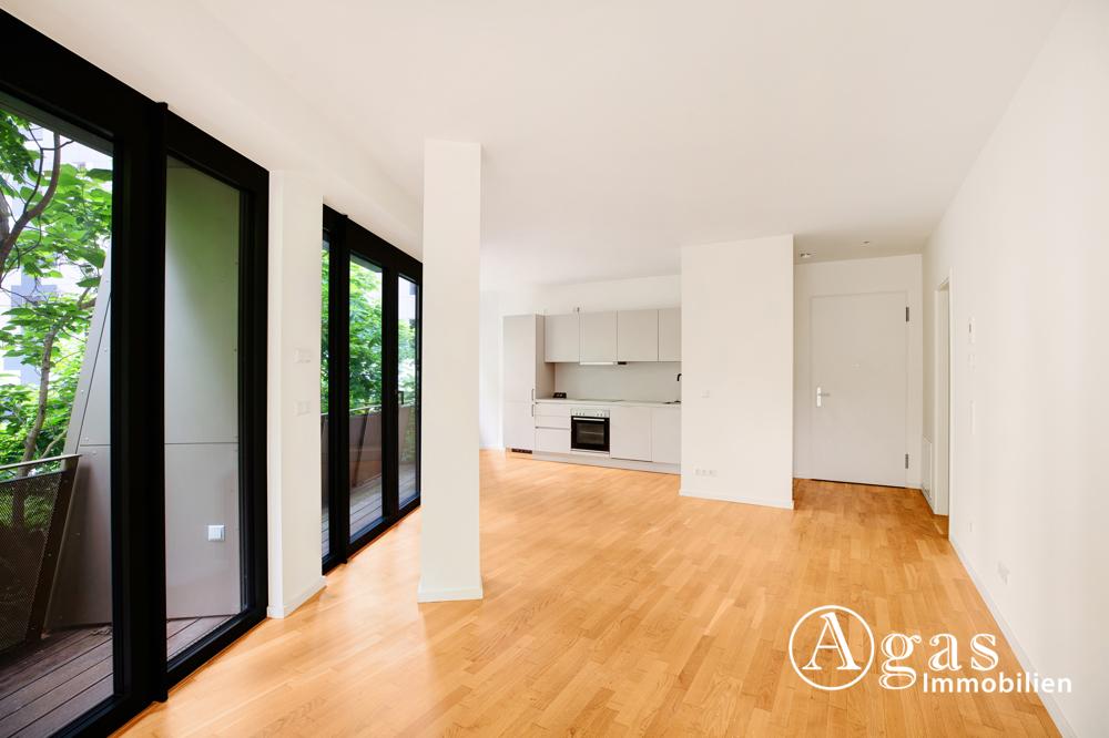 WIE EIN BAUMHAUS! Gemütliche 2 Zimmer Wohnung mit ca. 78m², EBK, Concierge und Gym in Berlin-Mitte! - Foto 3