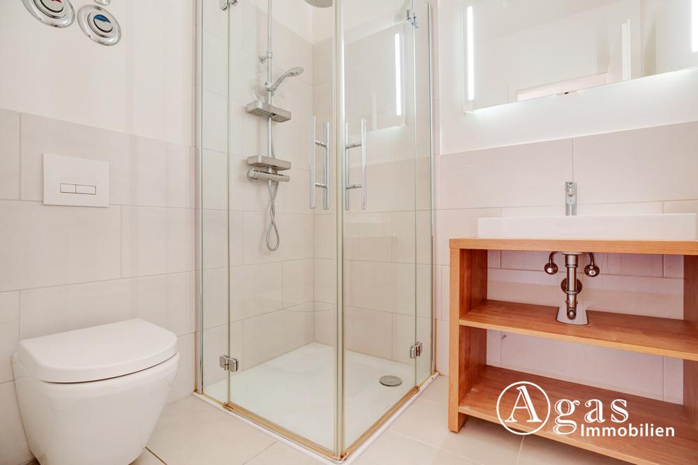 Großzügige und helle 3 Zimmer Wohnung mit ca. 85m², EBK, Concierge und Gym in Berlin-Mitte! - Foto 4