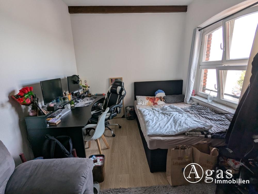 Zentral gelegene 4-Zimmer-Wohnung mit Balkon in Eberswalde - Photo 4