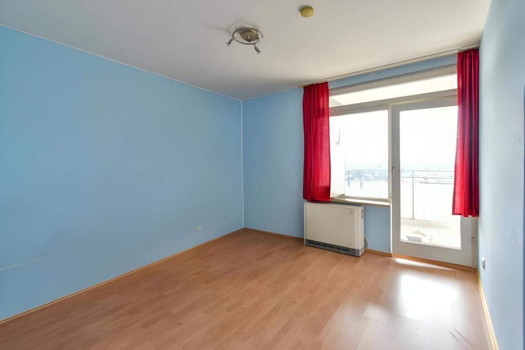 Büro oder Kinderzimmer