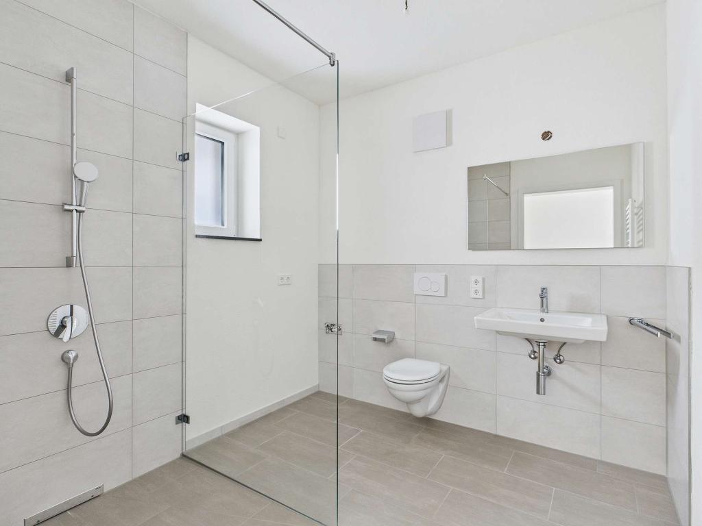 Sonnenbergareal - Seniorengerechtes Neubau-Wohnen: bequem, ruhig & zentral - Photo 5