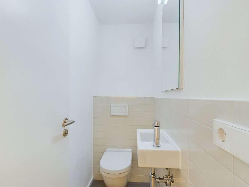 Neu sanierte 3-Zimmer-Wohnung mit moderner Küche, Pkw-Stellplatz in ruhiger aber zentraler Lage - Foto 5
