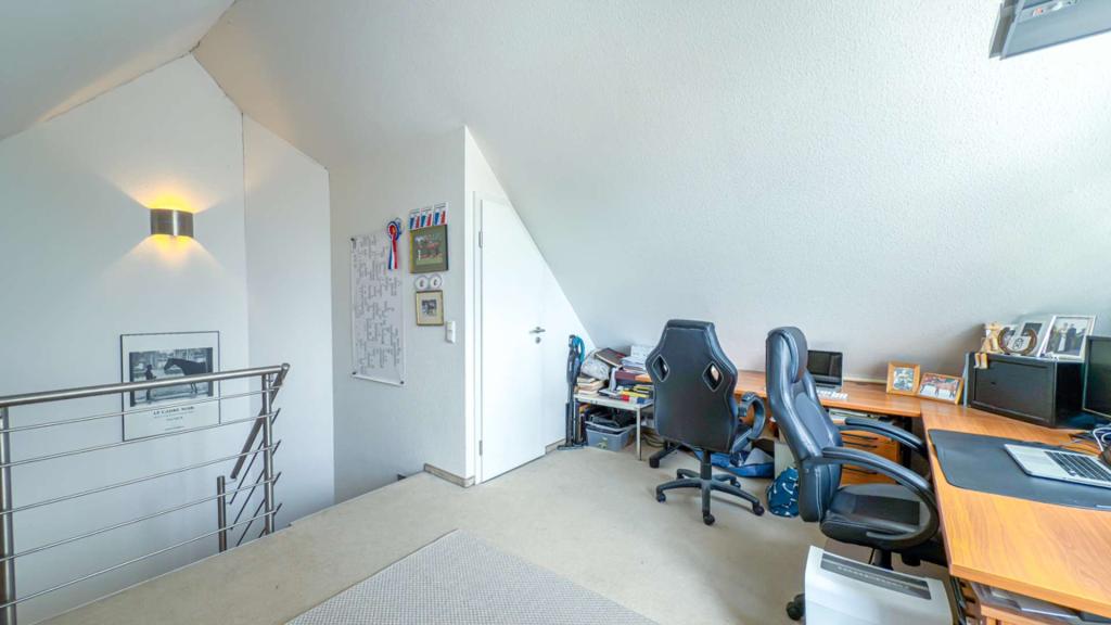 Haus B: Büro