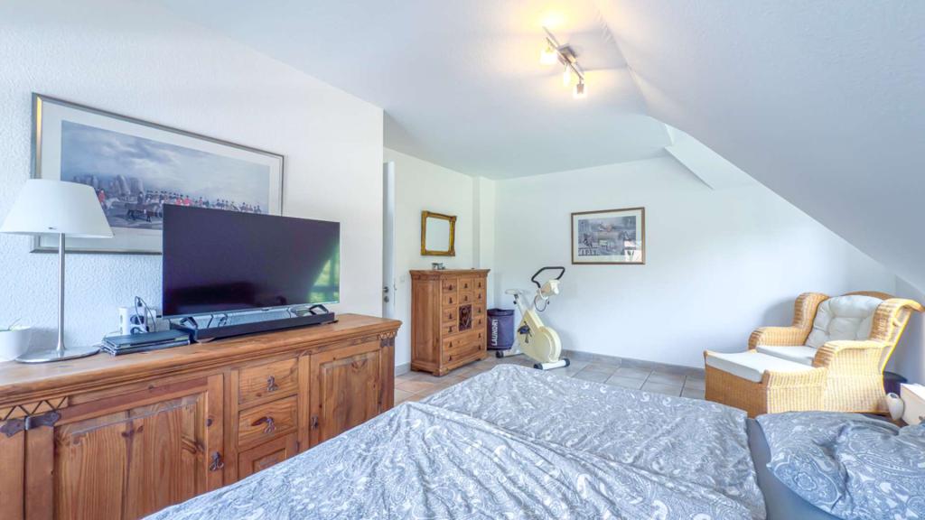 Haus B: Schlafzimmer