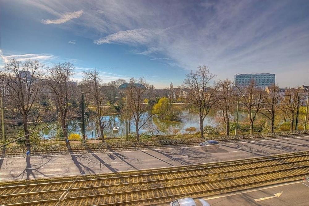 Exklusive Wohnung in der Carlstadt mit 4 Zimmern und Blick auf den Schwanenspiegel - Foto 3