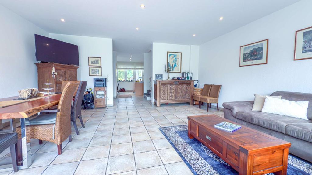 Haus B: Wohnzimmer