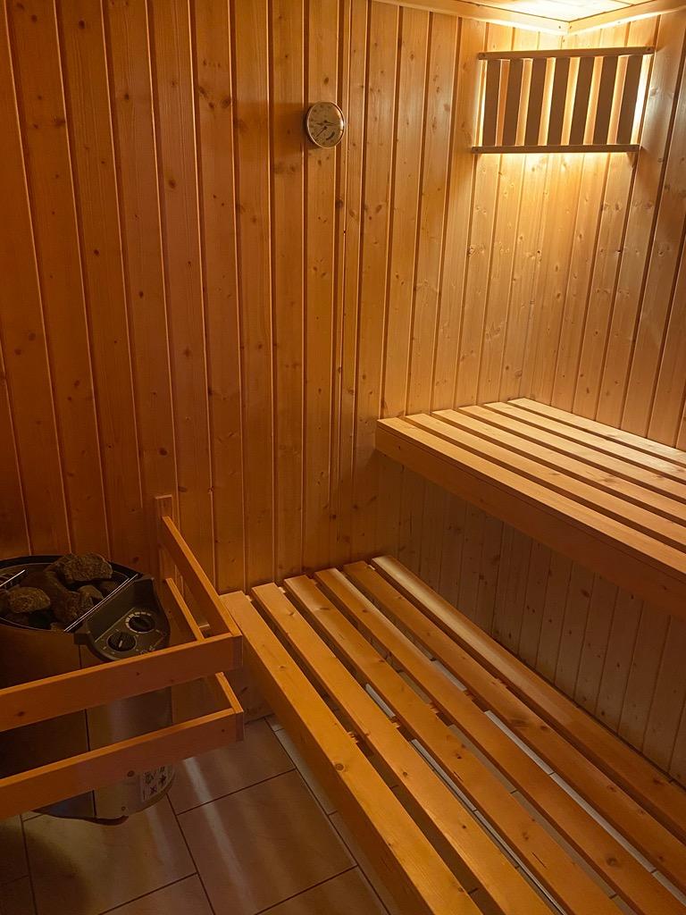 Sauna.jpeg