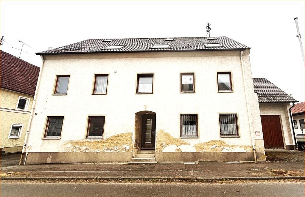 Hausansicht Straße