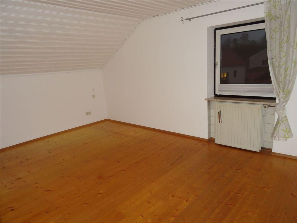 Kinderzimmer im DG
