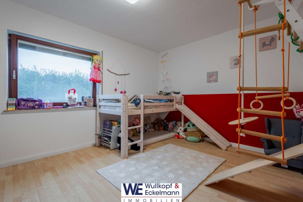Kinderzimmer EG