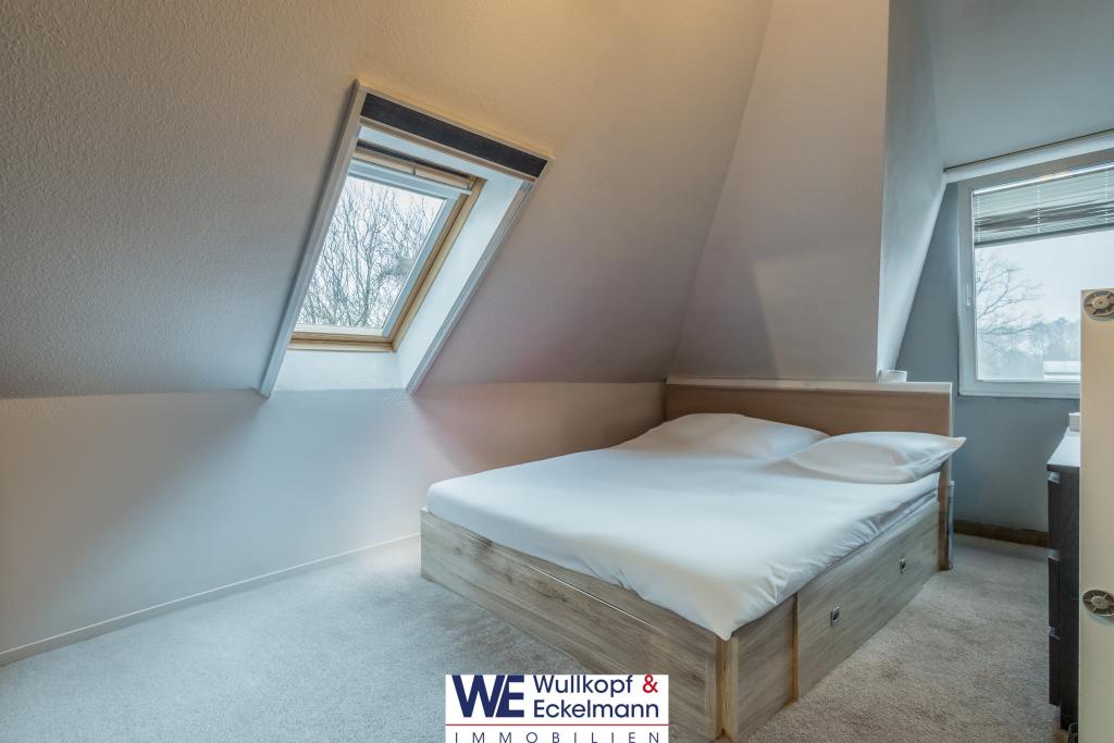 Schlafzimmer OG