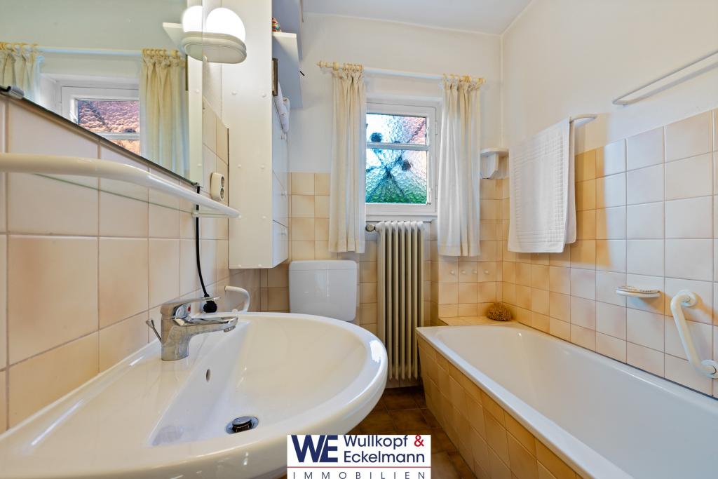 Badezimmer EG