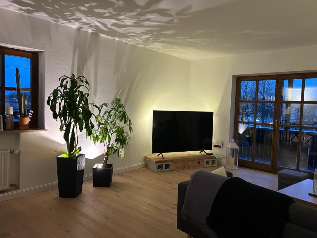 Großzügige Bel Etage mit 3 Balkonen Einbauküche und neuem Bad - Photo 1