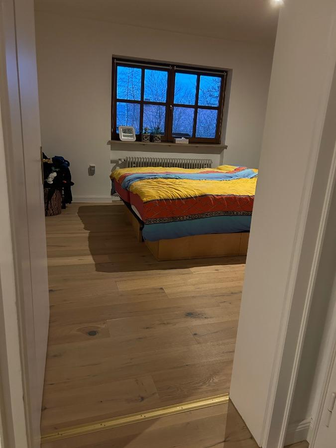 Großzügige Bel Etage mit 3 Balkonen Einbauküche und neuem Bad - Photo 4