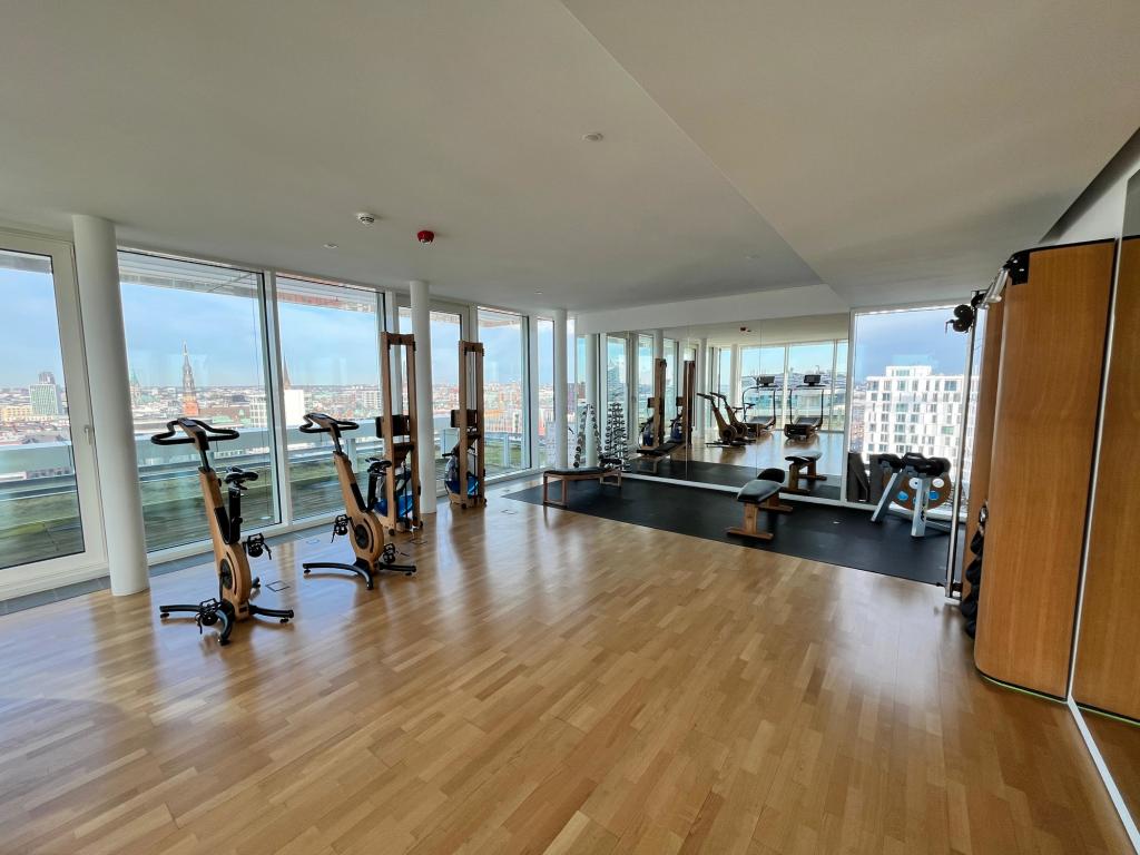 Fitnessstudio im 15. Obergeschoss