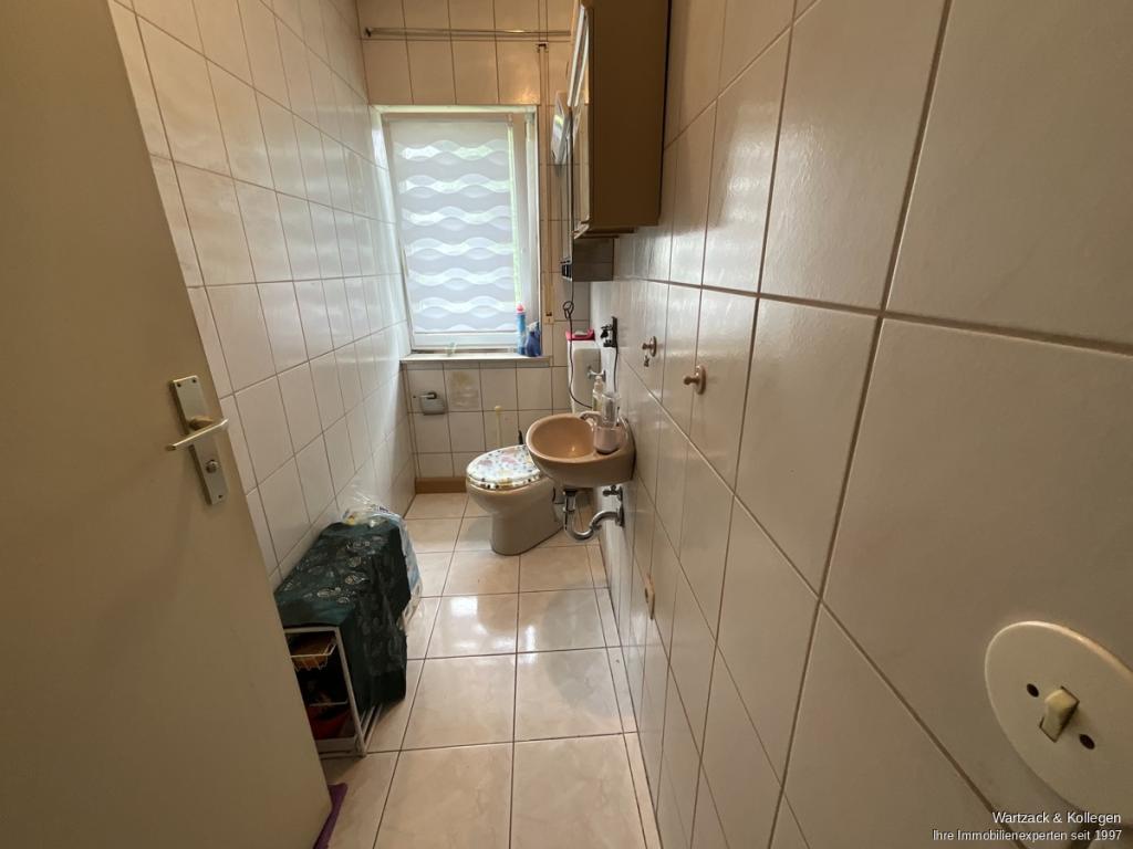 Separate Toilette