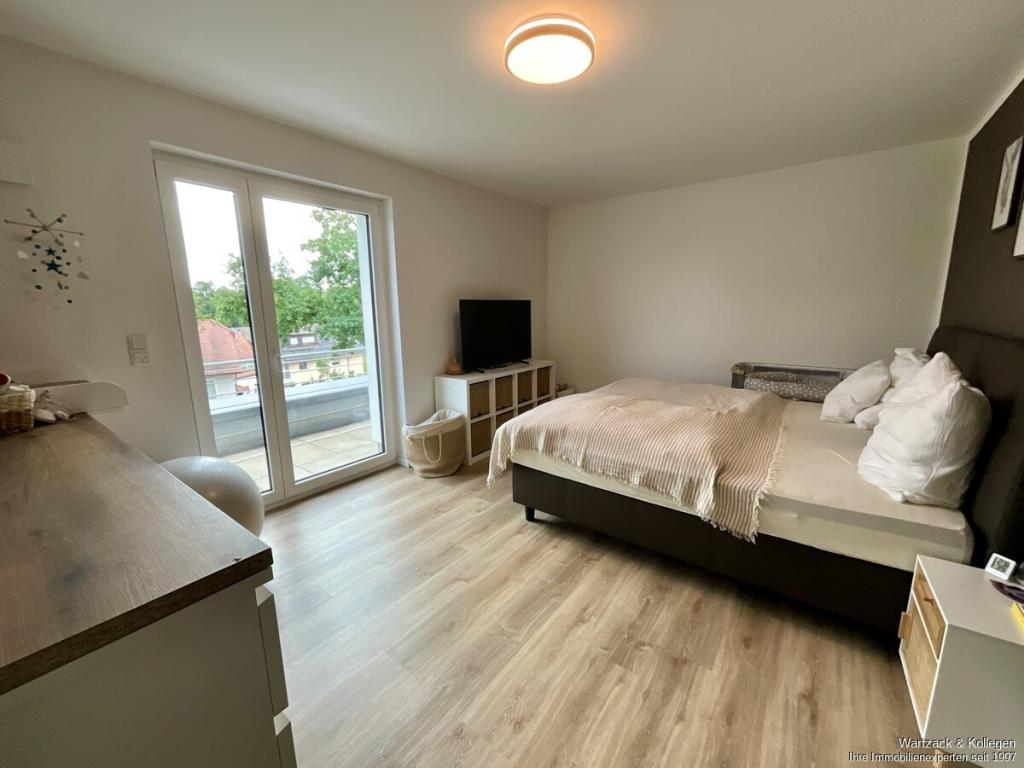 traumhaftes, lichtdurchflutetes Penthouse mit Sonnendachterrasse in Wolkersdorf - Foto 3