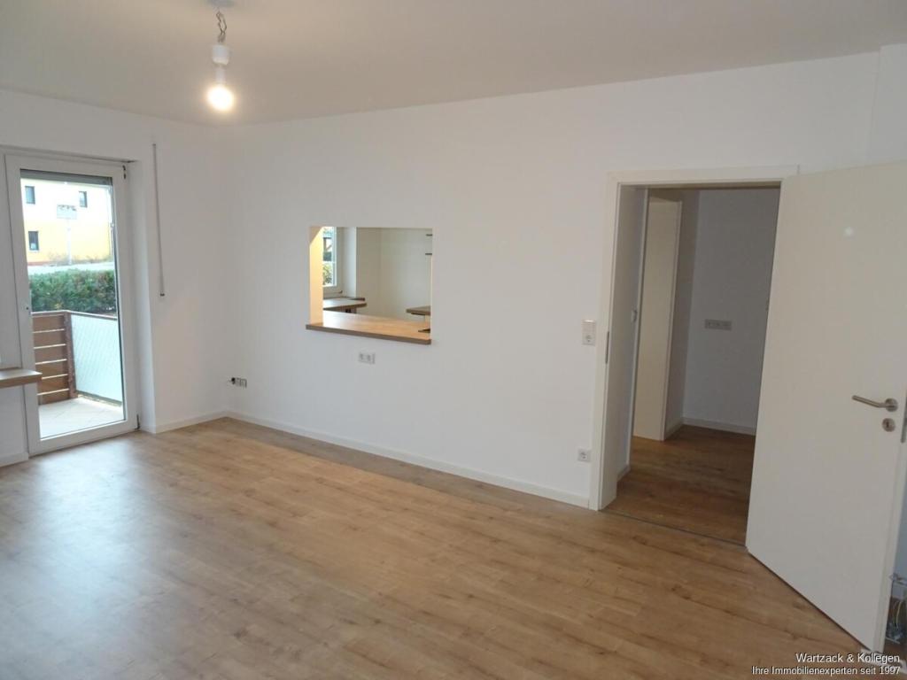 wunderschöne, sanierte 2-Zimmer-Wohnung mit neuwertiger EBK und Balkon in Schwabach - Foto 3