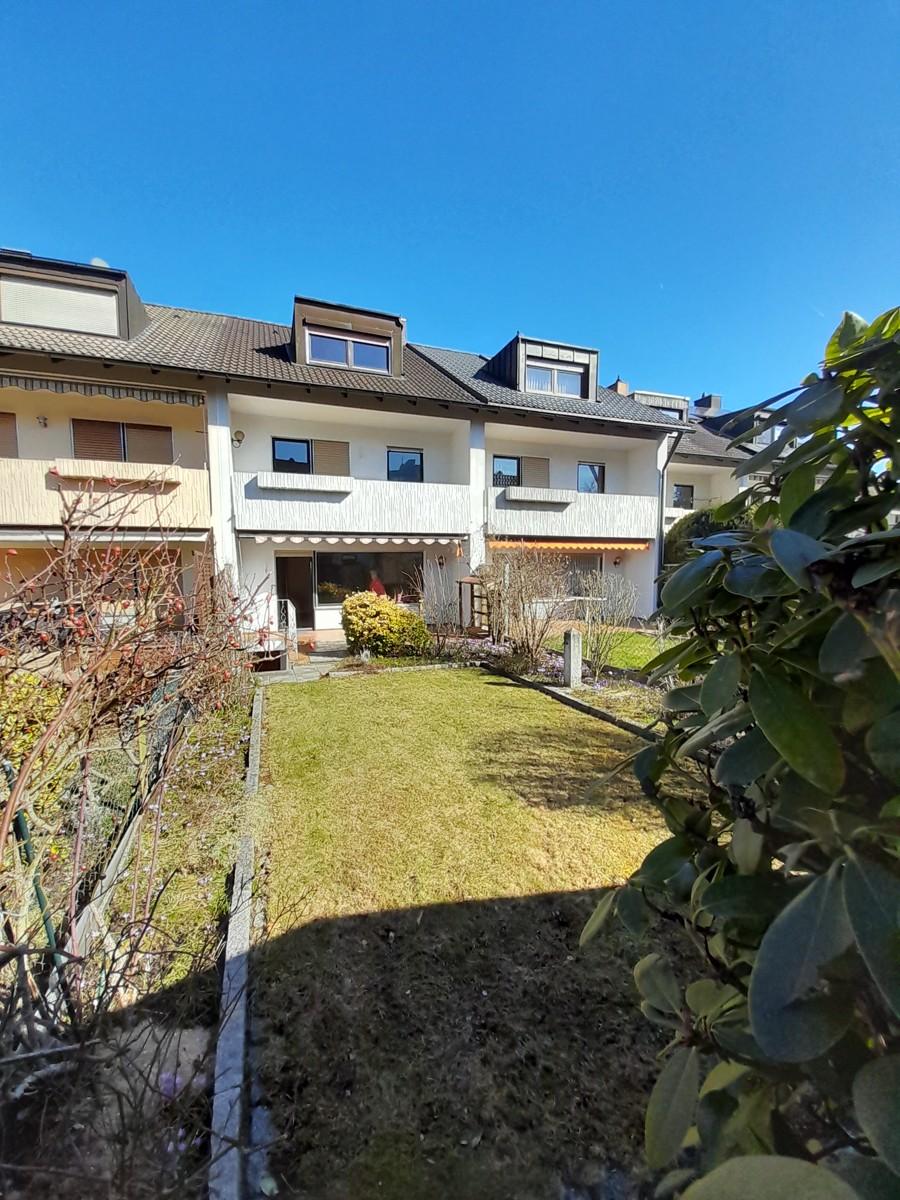 Hausansicht Gartenseite