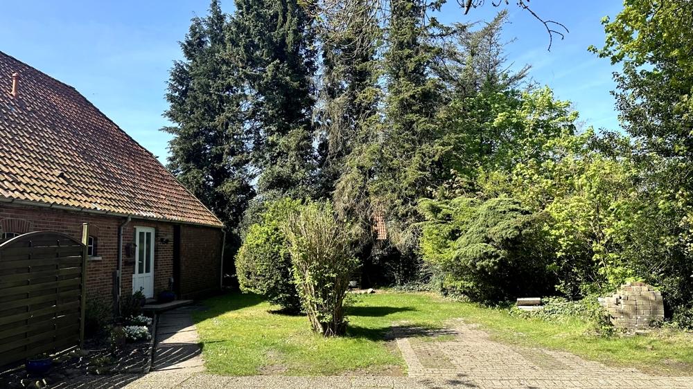 Vorgarten - Haus A