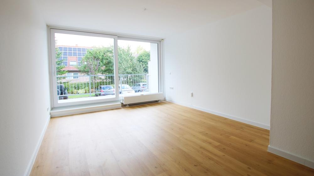 2-Etagen-Wohnung mit Terrasse, 2 Loggien und Tiefgaragen-Stellplatz in Bad Zwischenahn - Photo 3