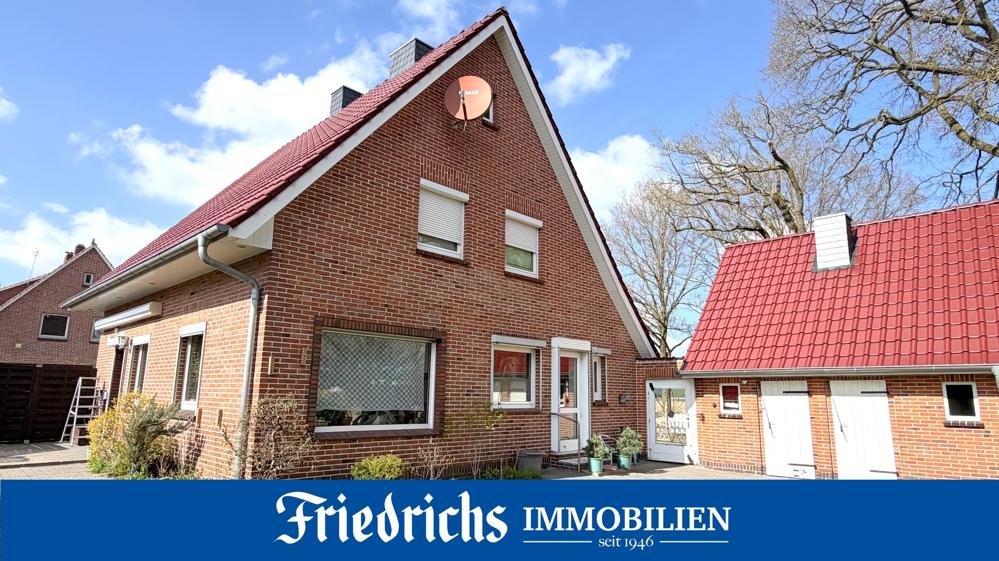 Charmante 2-Zimmer-Dachgeschosswohnung mit Carportstellplatz und Gemeinschaftskeller in Edewecht - Photo 1