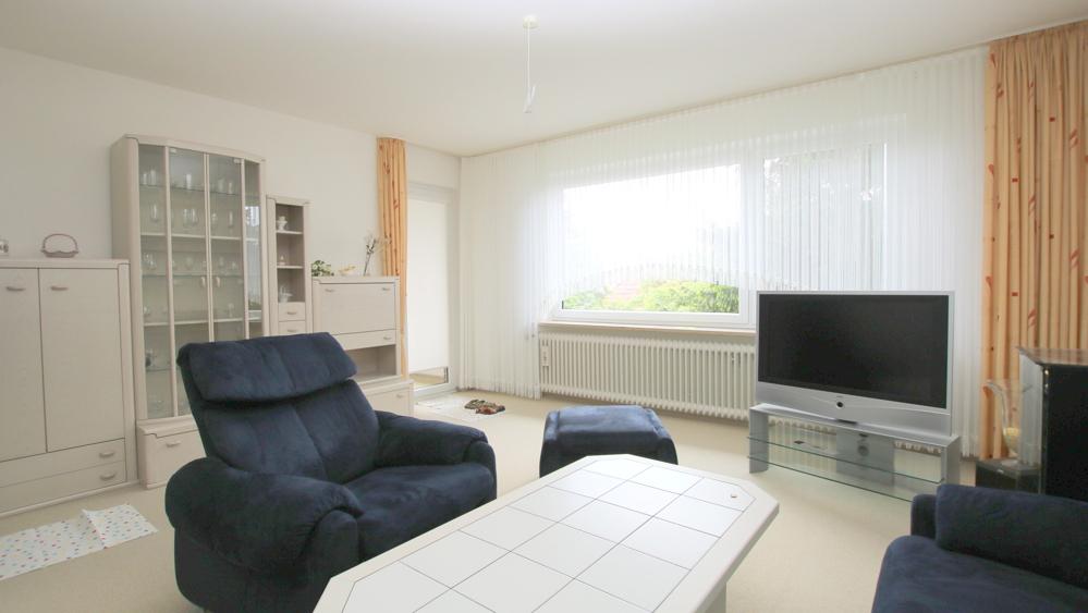 Großzügige 3-Zimmer-Obergeschosswohnung mit Loggia und Kellerraum in zentraler Lage in Bad Zw'ahn - Photo 5
