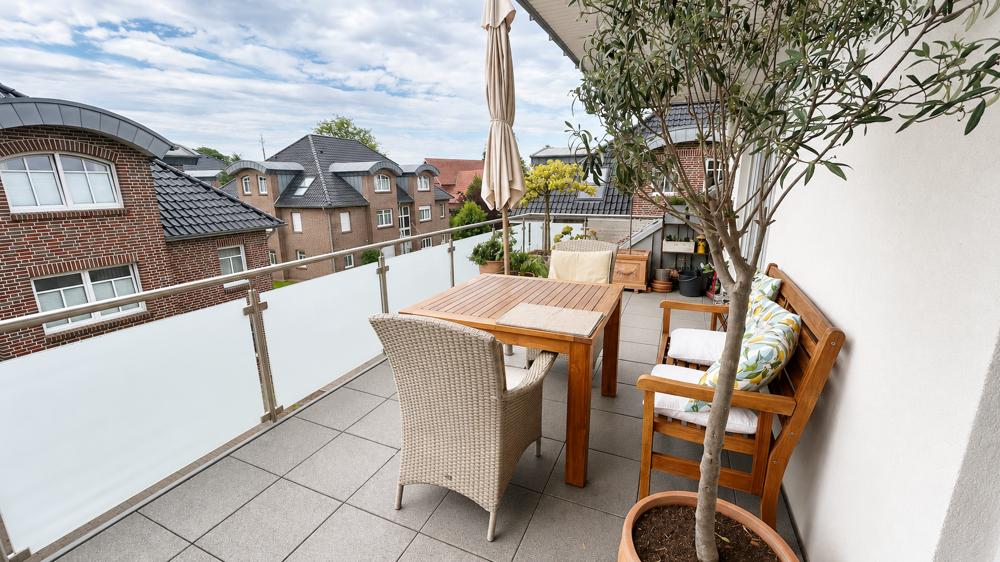 Exklusive 3-Zimmer-Penthouse-Wohnung mit Dachterrasse und TG-Stellplätze im Herzen von Bad Zw'ahn - Foto 4