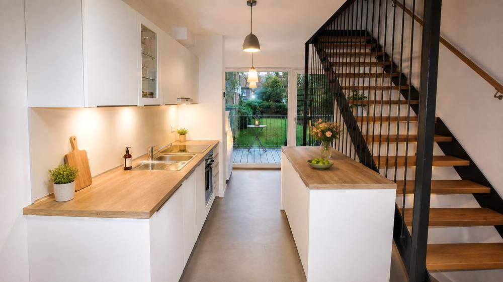 Hochwertige und moderne 3-Zimmer-Wohnung mit Balkon und EBK in fußläufiger Entfernung zur Innenstadt - Photo 3