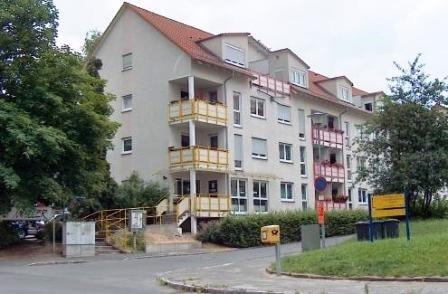 Prof.-J.-Curie-Str. 9-13
